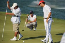 Mérida, México (Mayo 18, 2013) - El argentino Jorge Fernández-Valdés estudia su línea en el green del hoyo 18 durante la tercera ronda del Mundo Maya Open. El torneo es el sexto evento de la temporada 2013 del NEC Series-PGA TOUR Latinoamérica y se disputa en el campo El Jaguar del Yucatán Country Club en Mérida, México. Crédito: Enrique Berardi/PGA TOUR