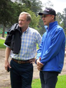 Scott Miller en la cancha del Club Los Lagartos