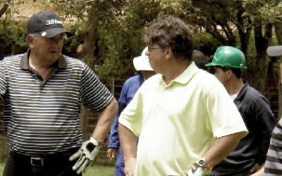 “Camaradería, espíritu deportivo y un bello campo de golf…”