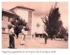 Algunos socios en hoyo 6 Antigua Sede Club Militar de Golf - Anterior 197.fw