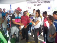 Golf se enriqueció con Festival Deportivo Urbano