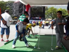 Golf se enriqueció con Festival Deportivo Urbano