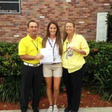 Claudia De Antonio Firmó beca de Golf con LSU