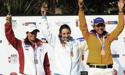 ORO para Colombia y Perú en Golf Trujillo 2013