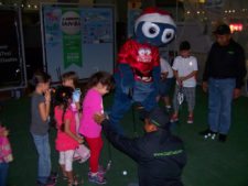 Apoyando el GOLF pública y gratuitamente