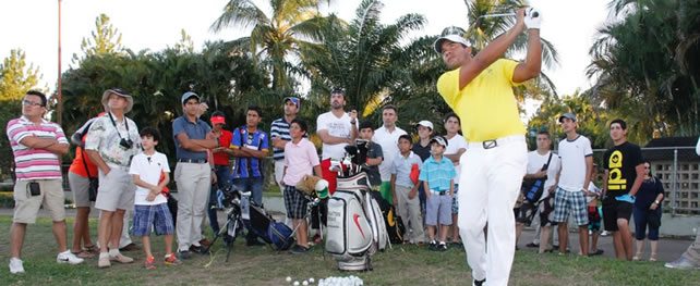 Clínica de Golf en el marco del III Torneo Fundación Jhonattan Vegas 2013
