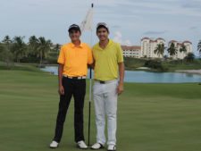 Raúl Carbonell y Marcos Cabarcos al finalizar el Match Play APAGOLF Sub-18 2013, donde Carbonell venció a Cabarcos