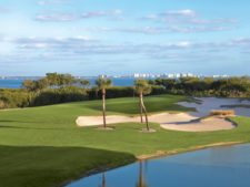 Ron Garl jugó con joven estrella china Guan Tianlang en Longboat Key Club (cortesía rongarl.com)