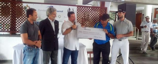 La Escuela Nacional de Golf recibe importante donativo