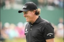 Phil Mickelson en green del 18 (Andrew Redington / Getty Images)