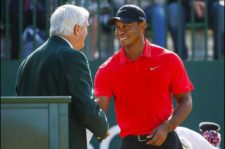 Tiger en 1er Tee (Tom Pennington / Getty Images)