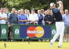 Brandt Snedeker en hoyo 5 (cortesía Andrew Redington / Getty Images)