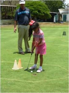 ENG-FVG da Clínica de Actividades para organización y desarrollo de la Escuela de Golf del MCC