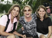 Irene Zubillaga, Antonieta Olivo y Jessy Zubizarreta