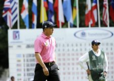 ESTADO DE MEXICO, MEXICO (OCT. 19, 2014) El colombiano Oscar Álvarez llega el green del hoyo 18 el 56º TransAmerican Power Products CRV Abierto Mexicano de Golf presentado por Heineken en el Club de Golf Chapultepec. (Enrique Berardi/PGA TOUR)