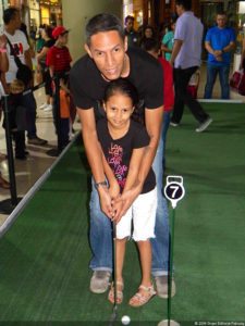 2da noche del Putting Green en Plaza La Fuente del Sambil Caracas