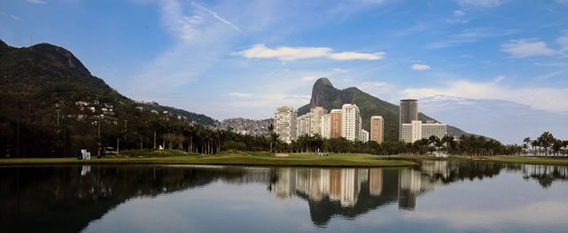 Brasileño Daniel Stapff hace 63 y es líder en Río de Janeiro