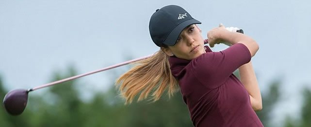 Golfista, Ejecutiva y Bella