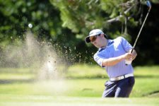 BUENOS AIRES, ARGENTINA (DIC. 4, 2014) - El colombiano Marcelo Rozo saca de un bunker en el hoyo 5 durante la primera ronda del 109º VISA Open de Argentina presentado por Peugeot. Este evento es el último de la temporada 2014 del PGA TOUR Latinoamérica. (Enrique Berardi/PGA TOUR)