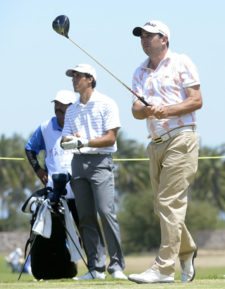 MAZATLAN, MEXICO - MARCH 26: Julio Zapata of Argentina tee of on the18th hole during the first round of the Mazatlan Open presentado pro Heineken, at Estrella del Mar Golf & Beach, on March 26, 2015 in Mazatlan, Mexico. (Enrique Berardi/PGA TOUR)