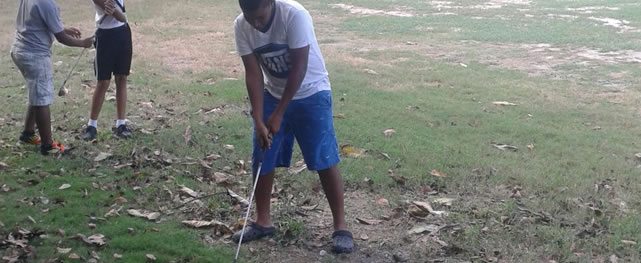 Caraballeda montó su Escuela de Golf para socios y locales