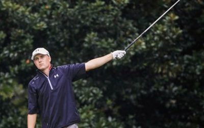 Spieth luce un mundo de líder para el domingo