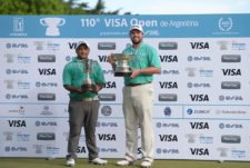 El aficionado uruguayo Juan Álvarez (izq) y el profesional estadounidense Kent Bulle: Las figuras de este 110° VISA Open de Argentina presentado por OSDE / Gentileza: Enrique Berardi/PGA TOUR