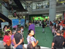 Continúa la diversión con el Putting green en el Sambil Caracas de antesala al XII Abierto Sambil en Izcaragua