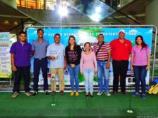 Malik Levens y Richard Vis en el Putting Green en el Sambil Caracas