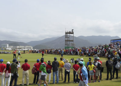 Fans disfrutan el juego (cortesía Stan Badz/PGA TOUR/IGF)