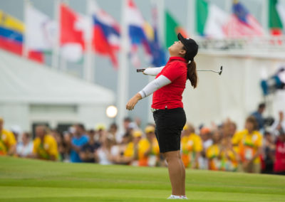 Inbee Park de Corea del Sur celebra su victoria (cortesía Tristan Jones/IGF)