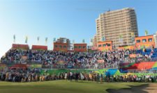 Fans en el hoyo 18 (cortesía Stan Badz/PGA TOUR/IGF)