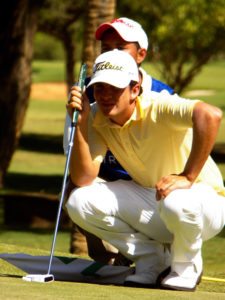 Otto Solís ganó e igualó récord en X Abierto Sambil de Golf
