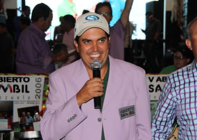 Otto Solís ganó e igualó récord en X Abierto Sambil de Golf