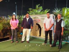 Posando en XI Abierto Sambil