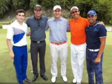 Posando en XI Abierto Sambil