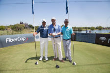 Andrés Romero junto al periodista Willy Kohan y Fabián Gómez durante el Pro-Am del Andrés Romero Invitational, que se disputó este jueves 1 de diciembre en el Buenos Aires Golf Club / Foto: Crédito Olivia Calatayud