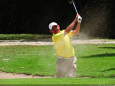 Daniele Cabriles arriba por uno sobre Denis Meneghini, en la primera ronda del Abierto Lagunita Country Club