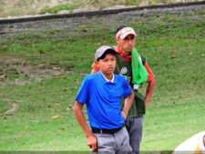 Daniele Cabriles arriba por uno sobre Denis Meneghini, en la primera ronda del Abierto Lagunita Country Club