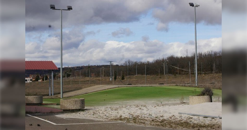 Nuevas propuestas reactivan un proyecto de campo de golf público en León