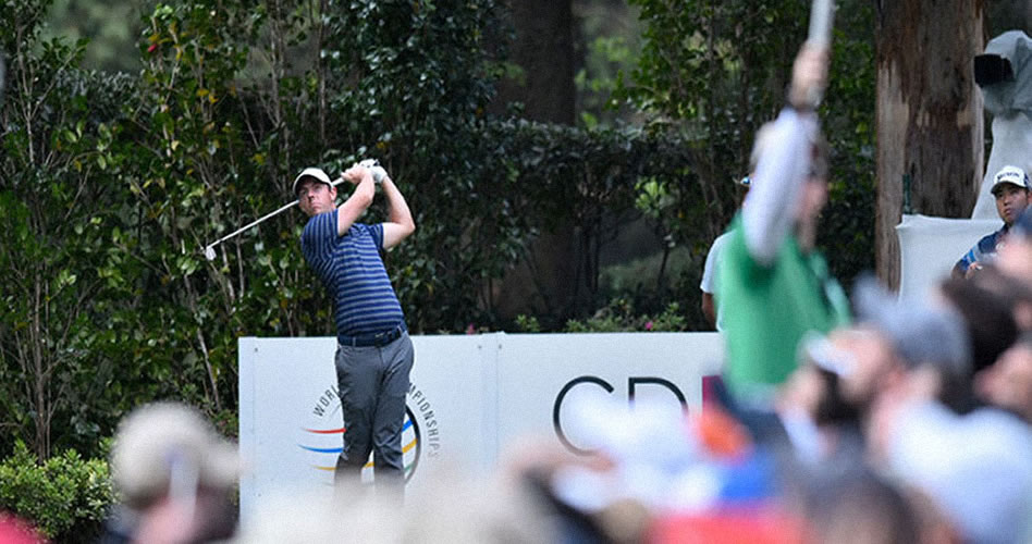 Rory McIlroy reacciona en el WGC en México