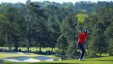 Curtis Luck en el hoyo No. 2 Augusta National Golf Club (cortesía Augusta National Golf Club)