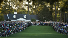 Jack Nicklaus y Gary Player inician el Masters 2017 (cortesía Augusta National Golf Club)