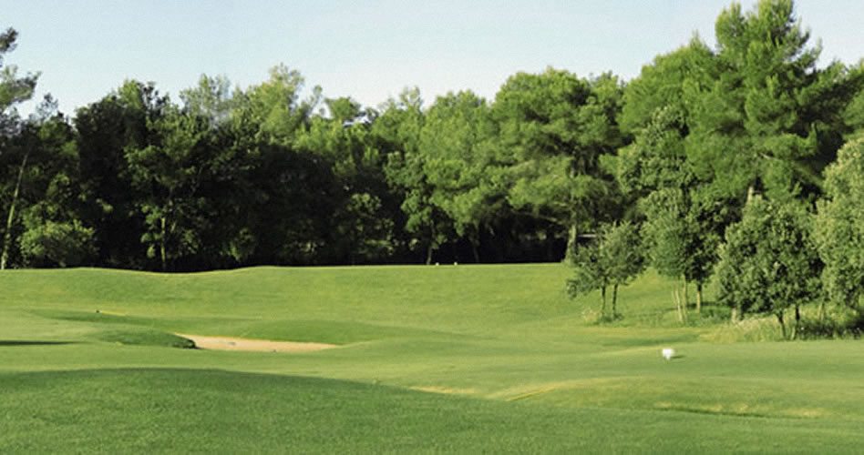 La difícil tarea de mantener un campo de golf