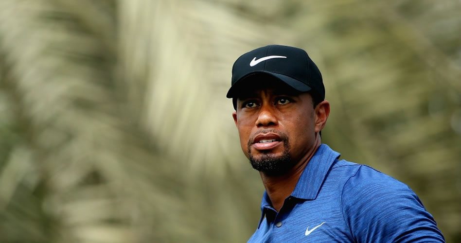 Tiger Woods fue operado de su espalda por cuarta vez en tres años