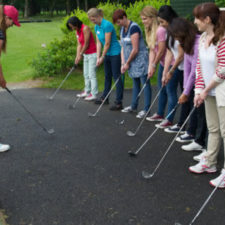 Día internacional del golf de damas alcanza un crecimiento del 68% el primer año (cortesía Women & Golf Magazine)