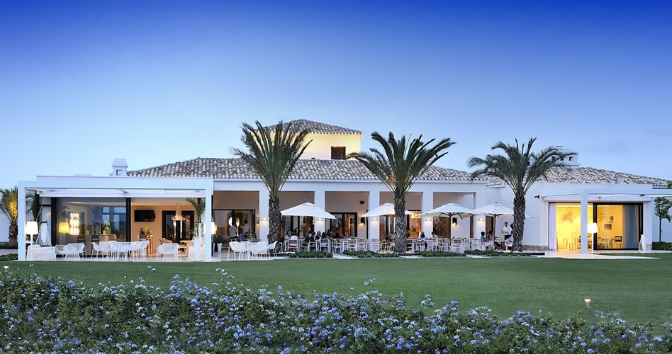 Disfruta del verano en Las Colinas Golf & Country Club