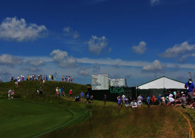 Galería de selección de fotos de 1ra ronda del 117º US Open en Erin Hills cortesía de la Revista Fairway