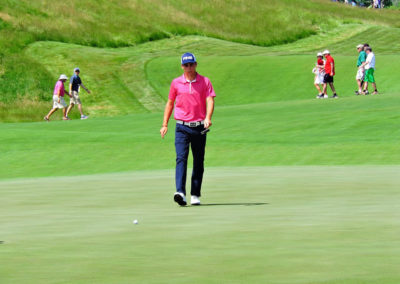 Galería de selección de fotos de 1ra ronda del 117º US Open en Erin Hills cortesía de la Revista Fairway