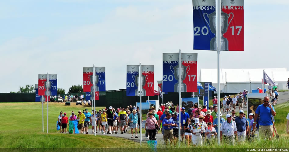 Galería de selección de fotos de 1ra ronda del 117º US Open en Erin Hills cortesía de la Revista Fairway